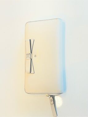 kate spade Cream Bow Zip Wallet with Wrist Strap